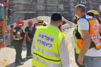 اصابة متوسطة لعامل اثر سقوطه عن علو في ريشون لتسيون